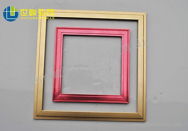 超薄廣告燈箱畫(huà)框鋁型材-1 超薄廣告燈箱畫(huà)框鋁型材-1