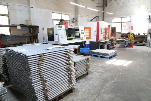 世峻弘茂生產(chǎn)基地15 世峻弘茂生產(chǎn)基地15