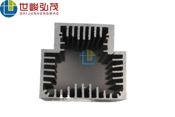 電子散熱器鋁型材-3 電子散熱器鋁型材-3